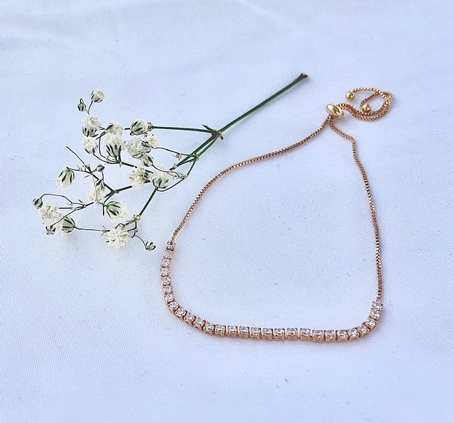 River of Dreams Adjustable Bracelet Gold